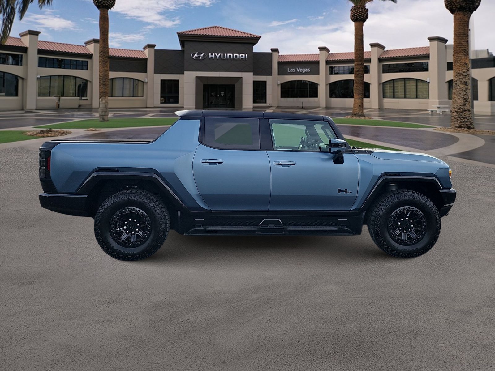 Thumbnail: 2024 GMC Hummer EV - 9