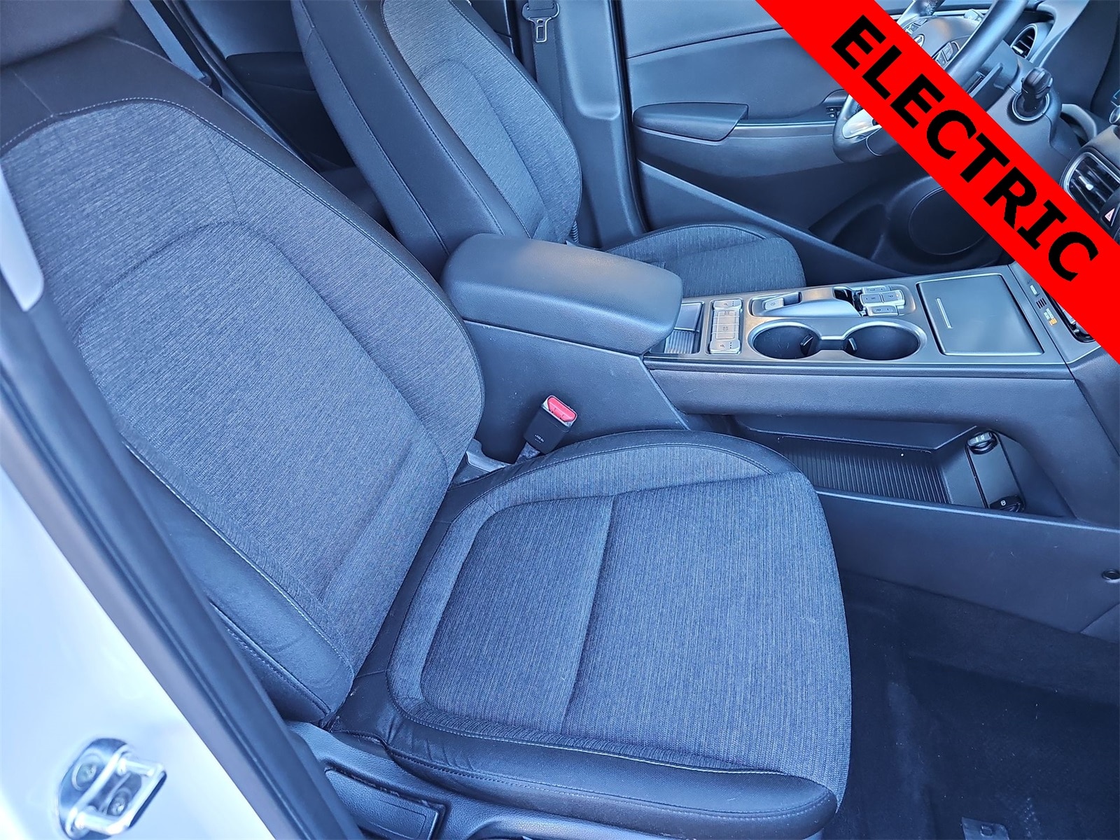 Thumbnail: 2021 Hyundai Kona - 18