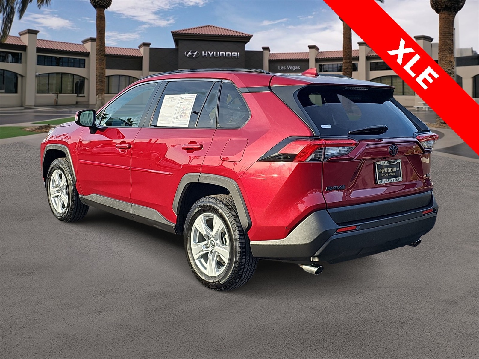 Thumbnail: 2019 Toyota RAV4 - 6