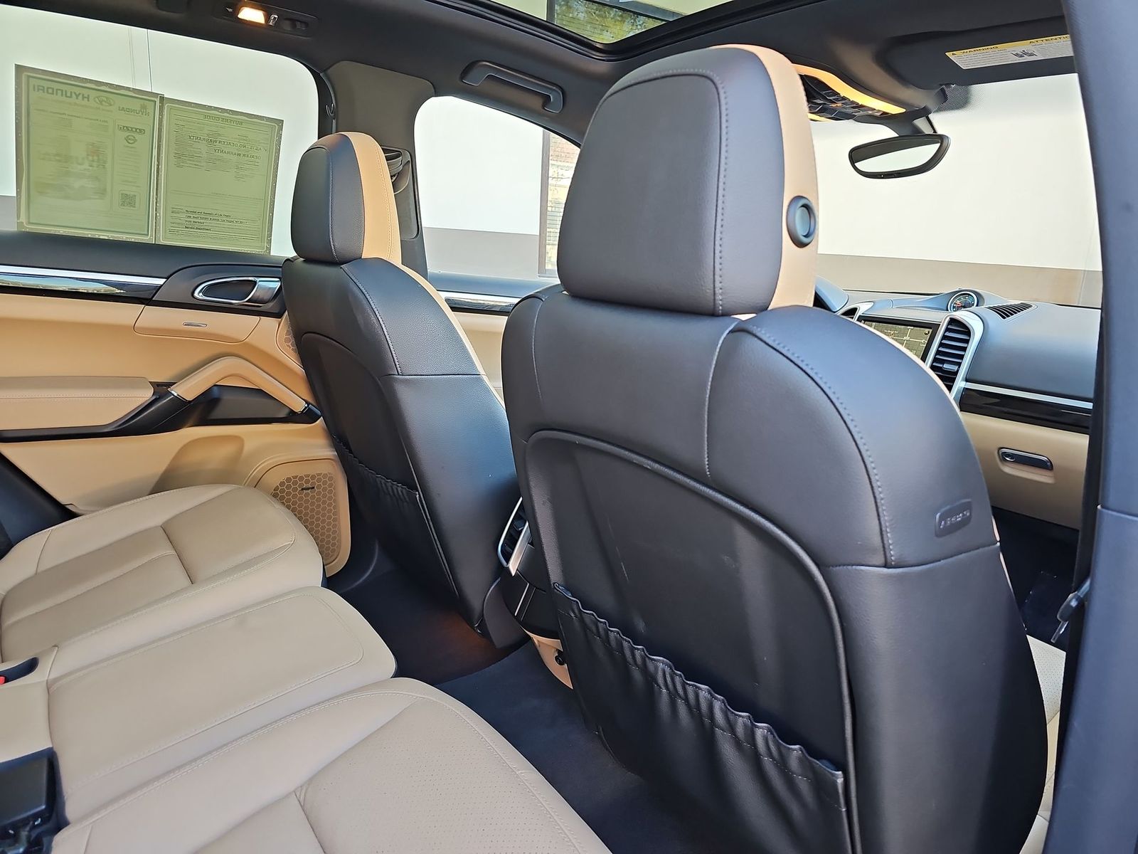 Thumbnail: 2014 Porsche Cayenne - 16