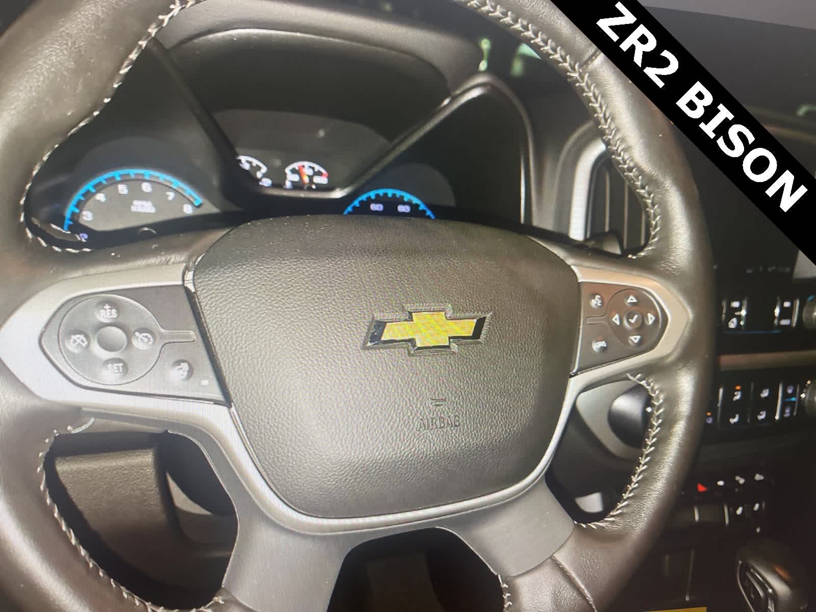 Thumbnail: 2022 Chevrolet Colorado - 12