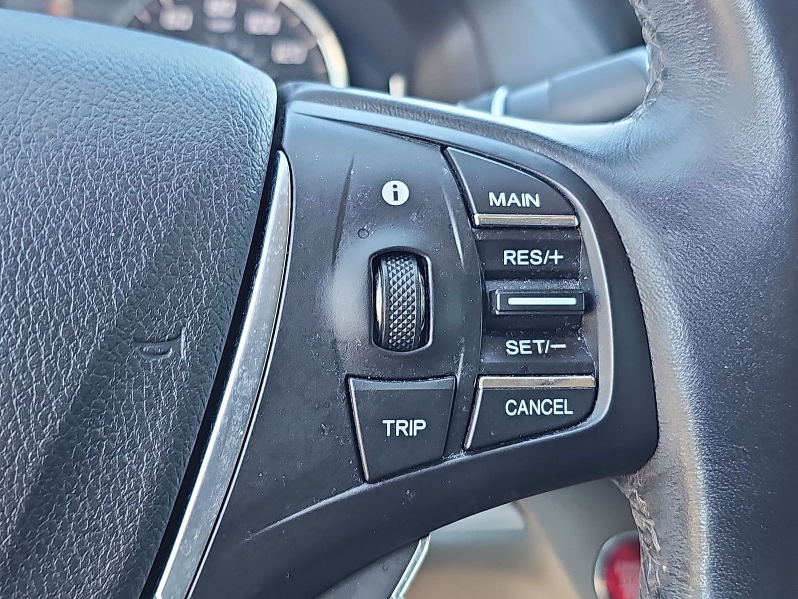 Thumbnail: 2015 Acura TLX - 28
