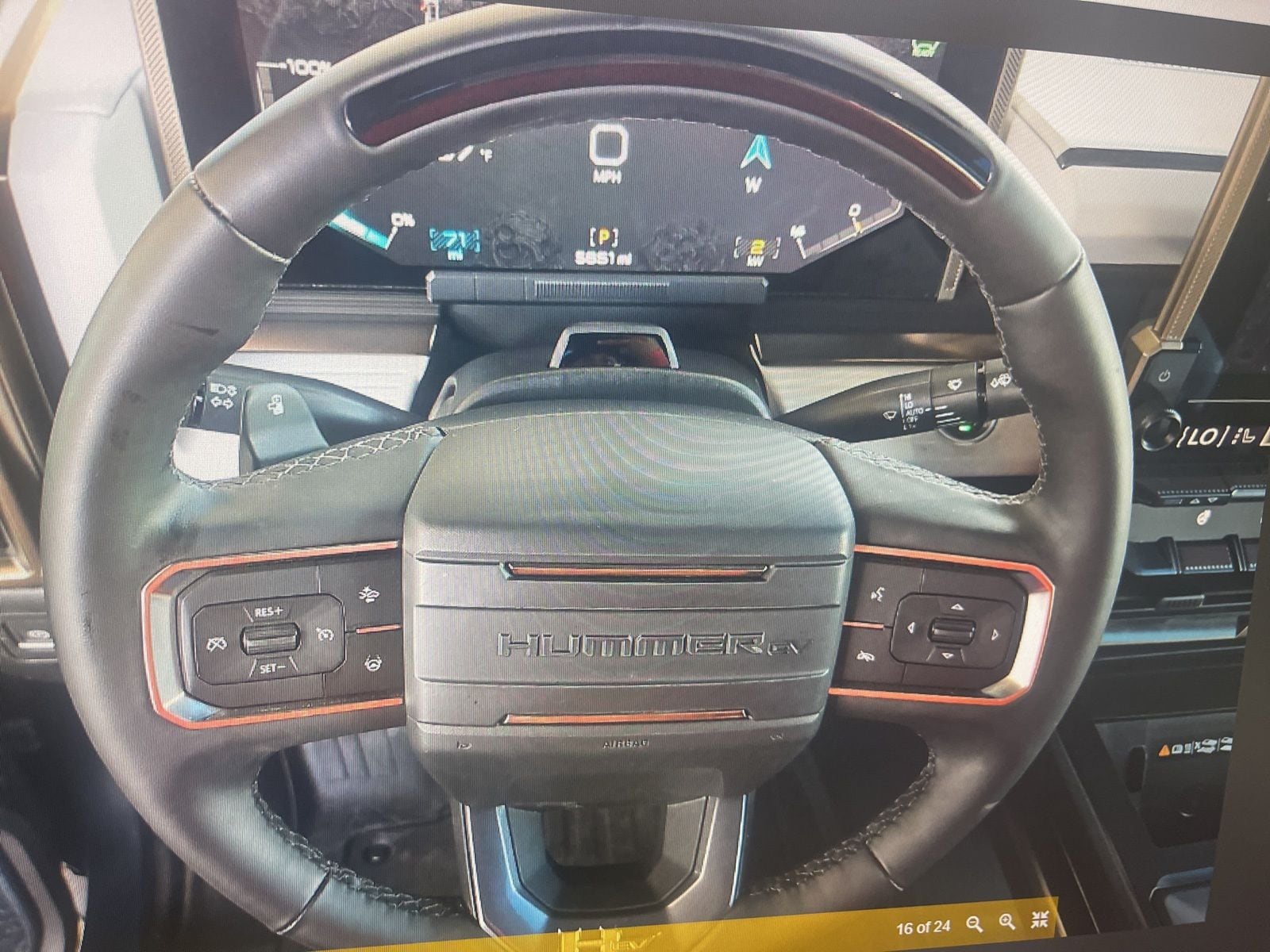 Thumbnail: 2024 GMC Hummer EV - 12