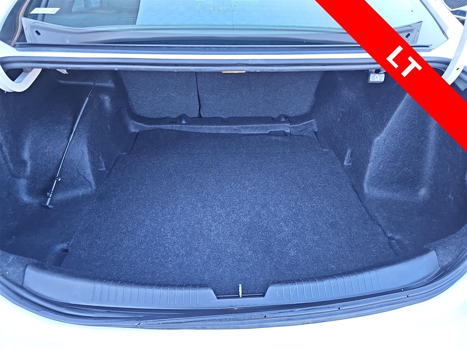 Thumbnail: 2024 Chevrolet Malibu - 23