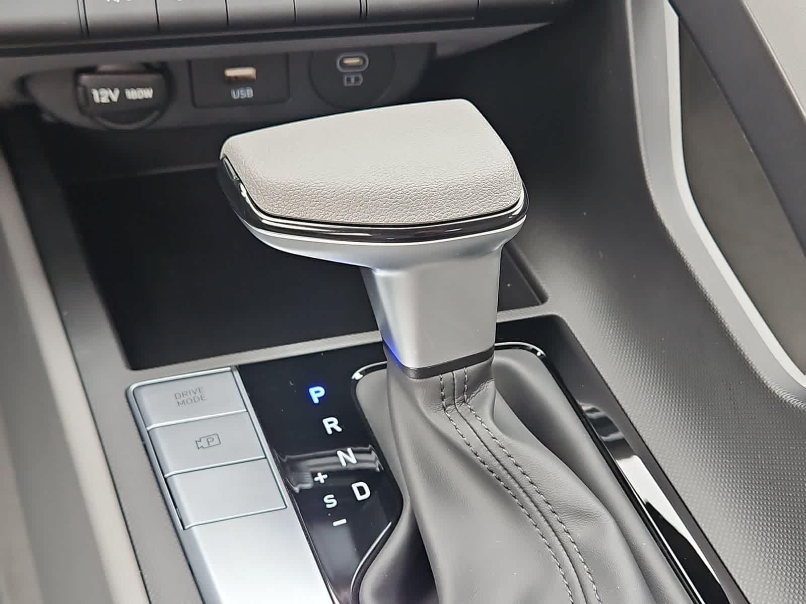 Thumbnail: 2026 Hyundai Elantra - 21