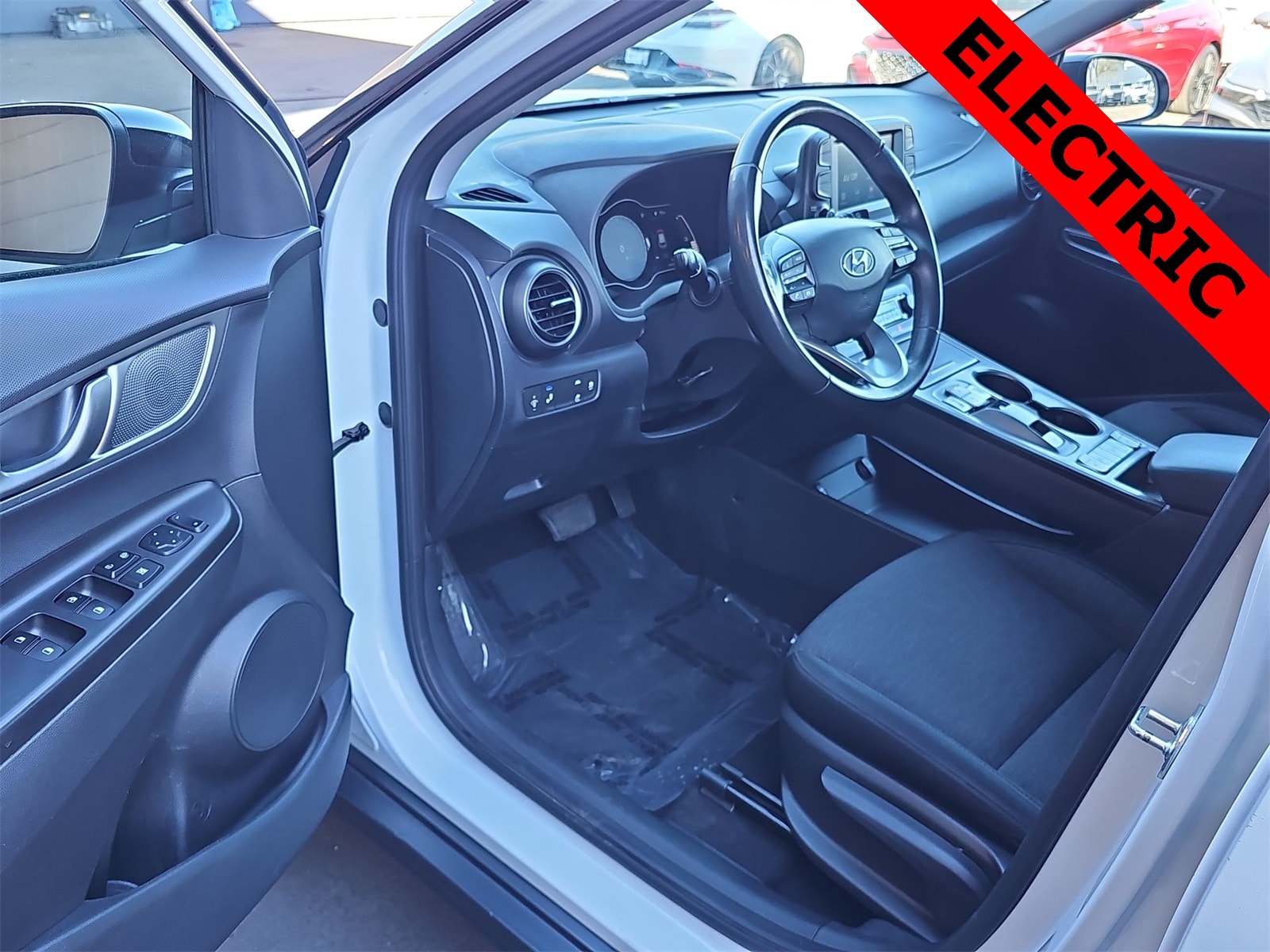 Thumbnail: 2021 Hyundai Kona - 10