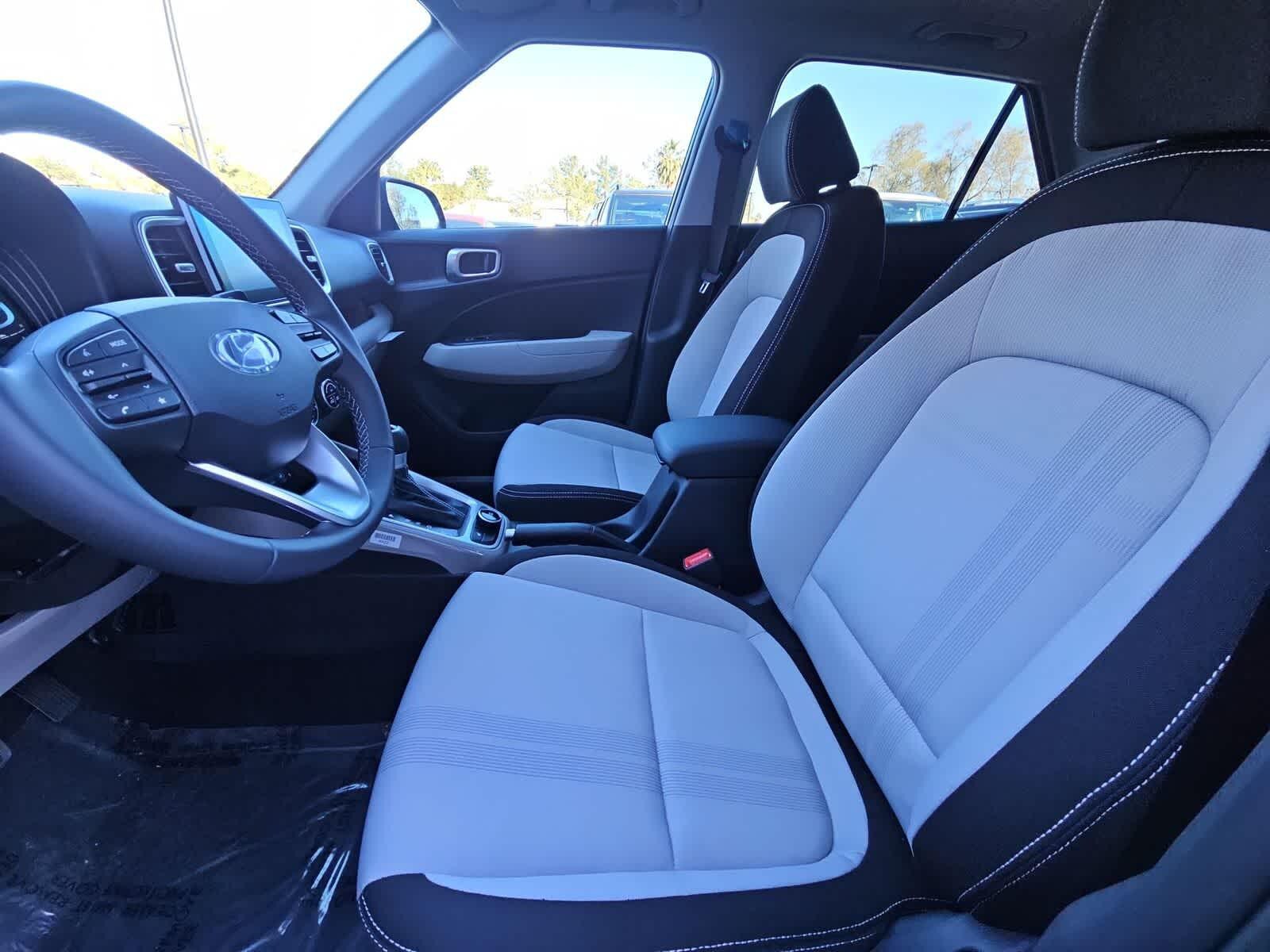 Thumbnail: 2026 Hyundai Venue - 15