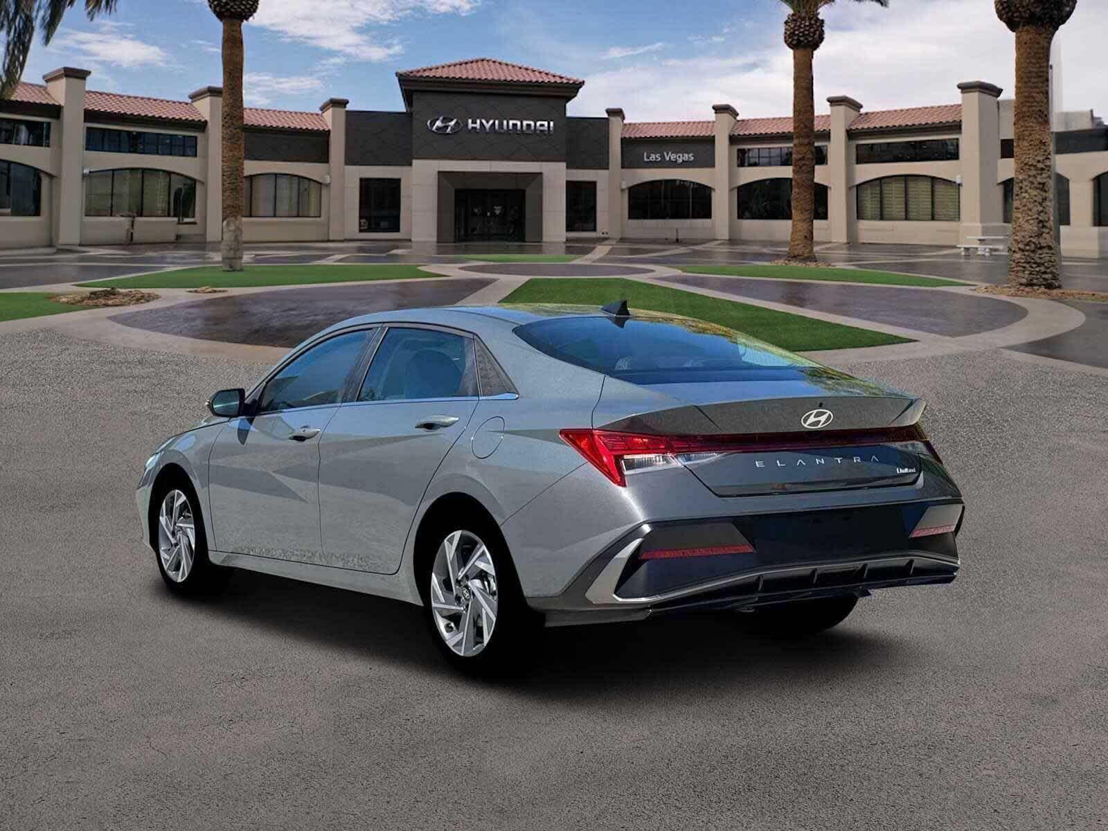 Thumbnail: 2026 Hyundai Elantra - 4