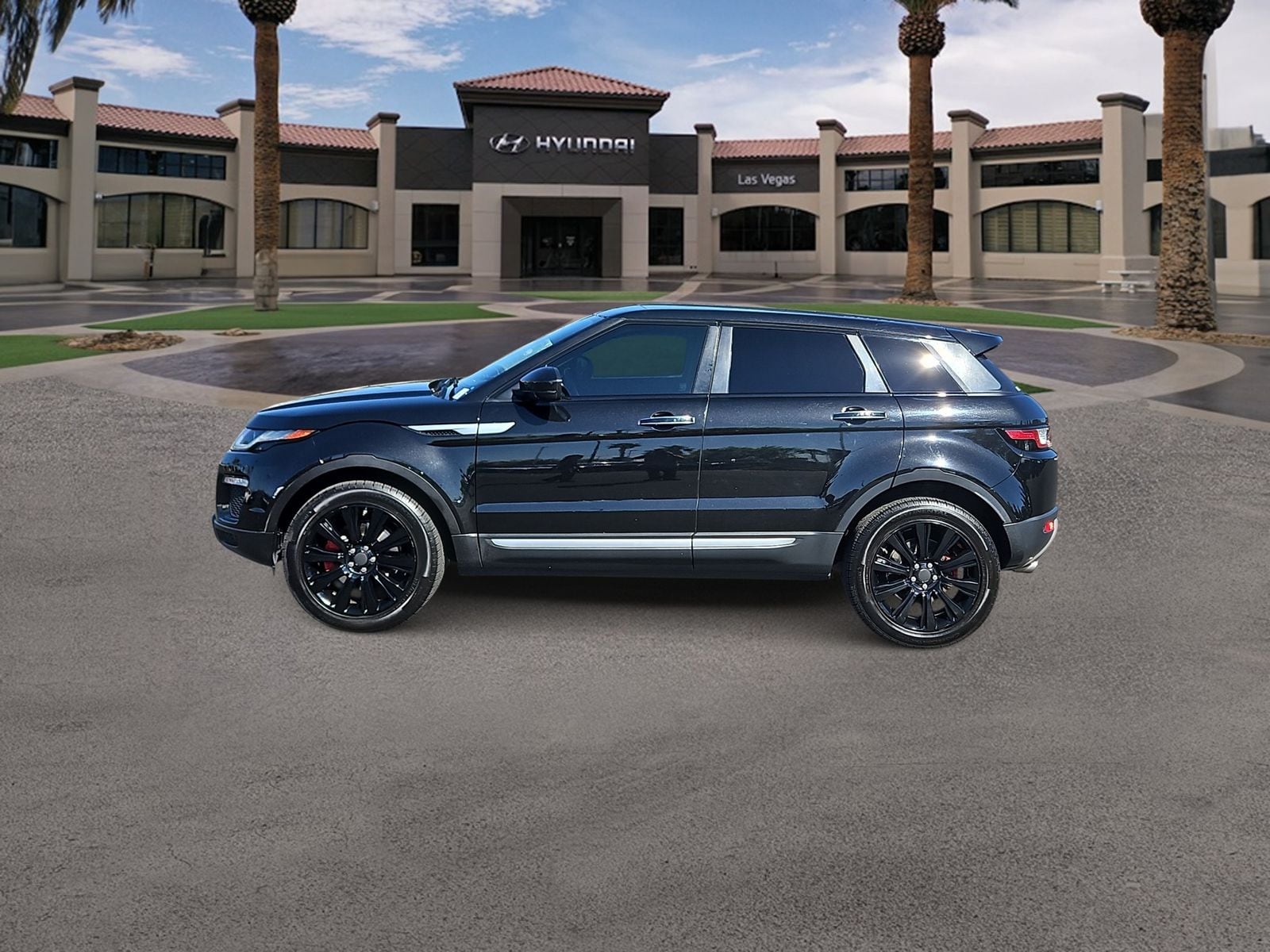 Thumbnail: 2018 Land Rover Range Rover Evoque - 5