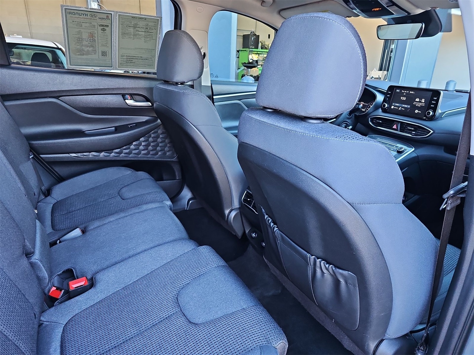 Thumbnail: 2022 Hyundai Santa Fe - 16