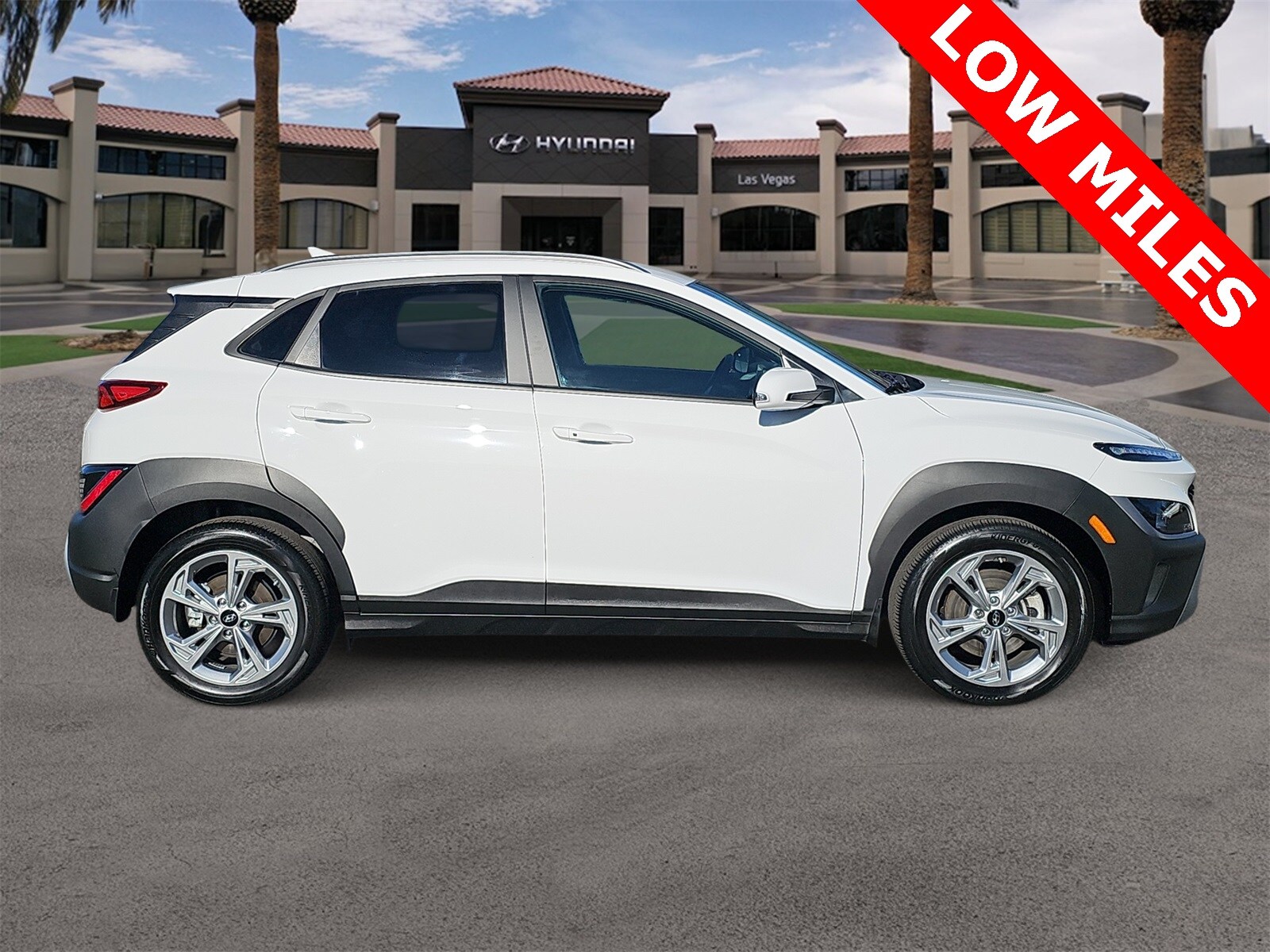 Thumbnail: 2023 Hyundai Kona - 9