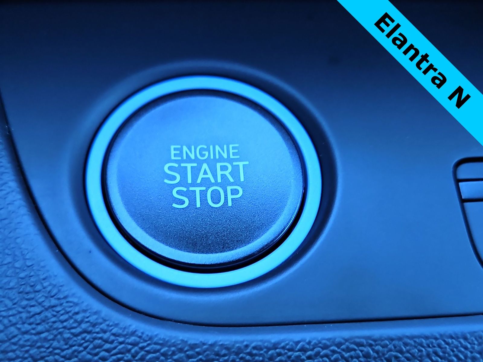 Thumbnail: 2025 Hyundai Elantra - 24