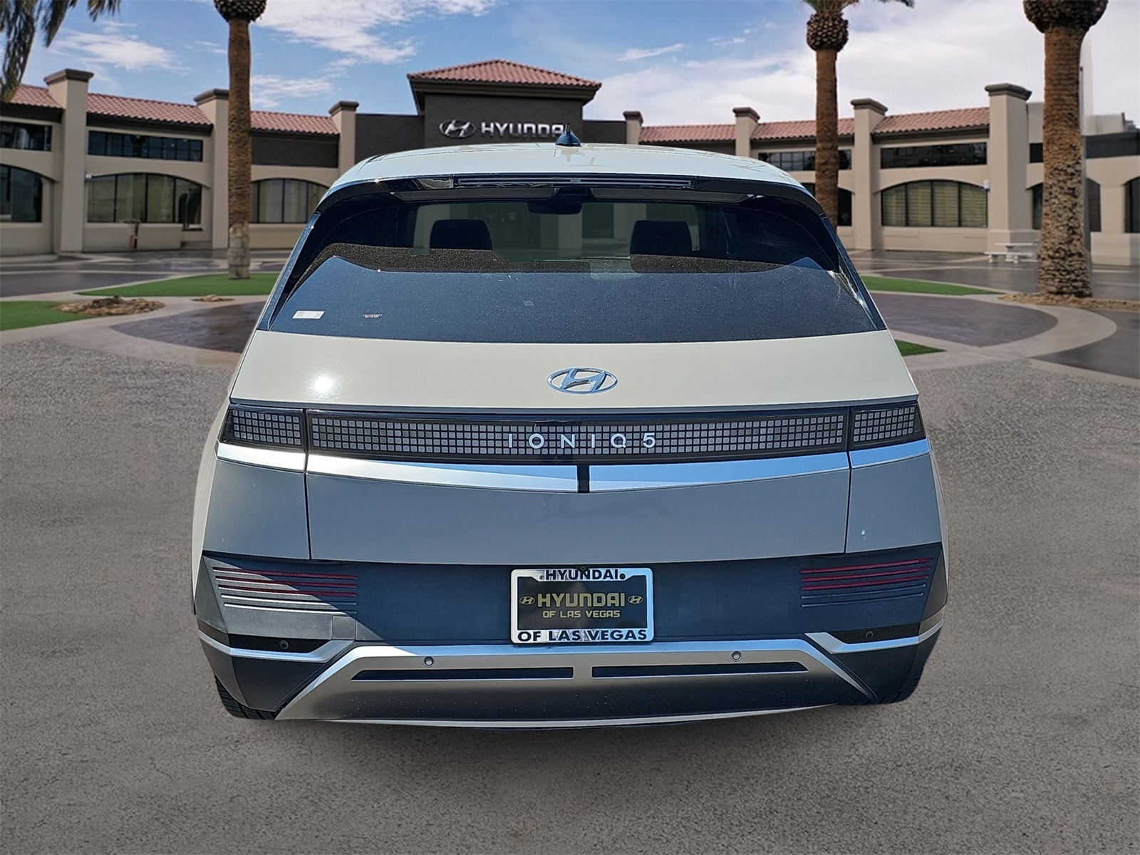 Thumbnail: 2022 Hyundai Ioniq 5 - 7