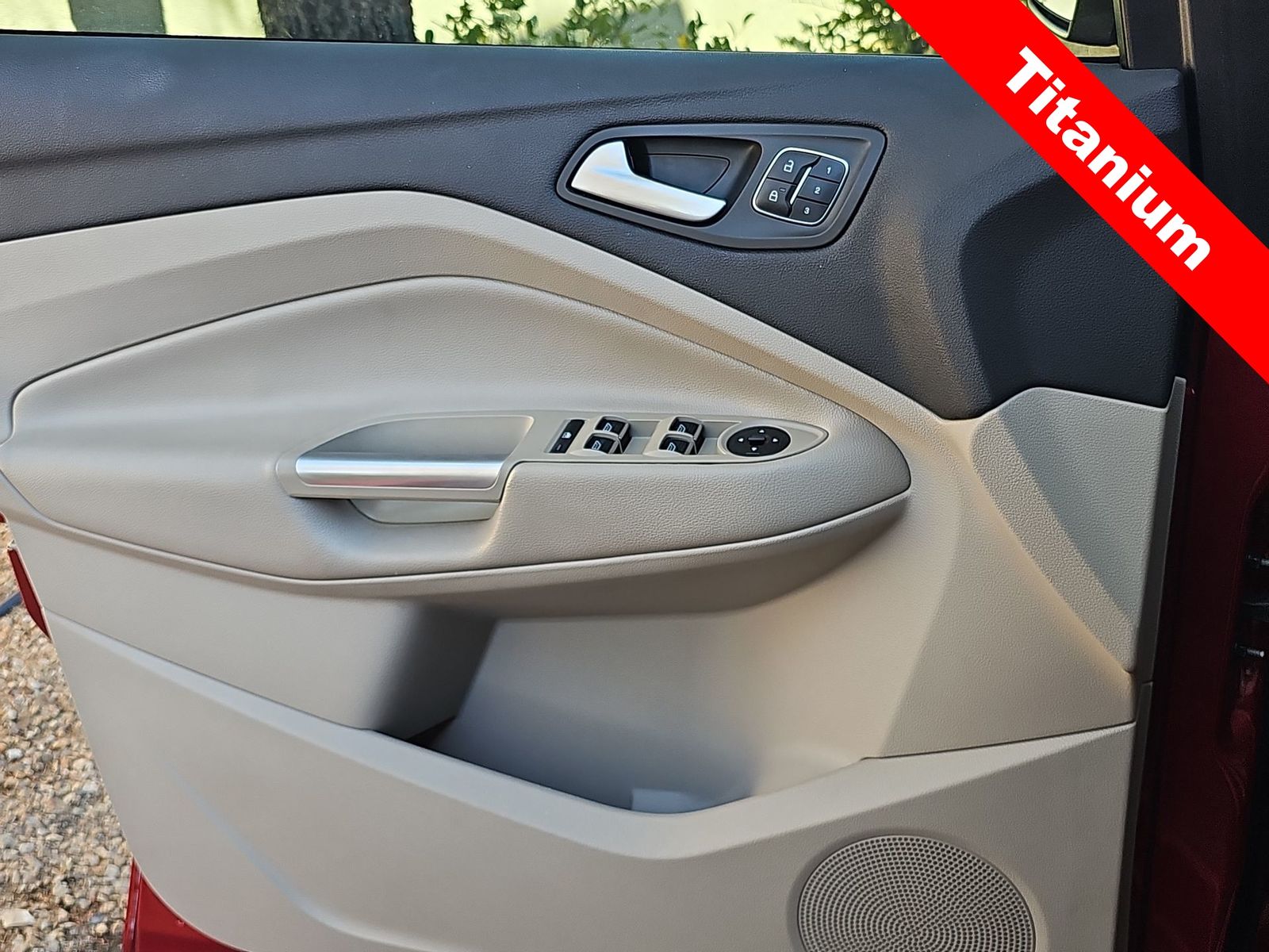 Thumbnail: 2019 Ford Escape - 27