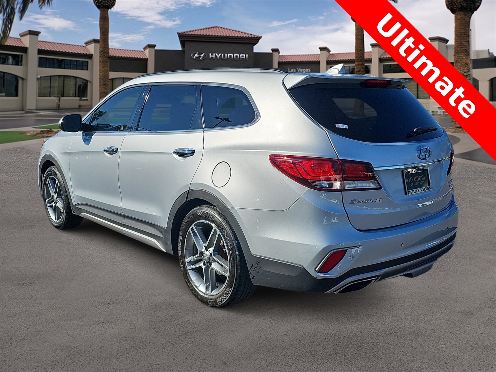 Thumbnail: 2018 Hyundai Santa Fe - 6