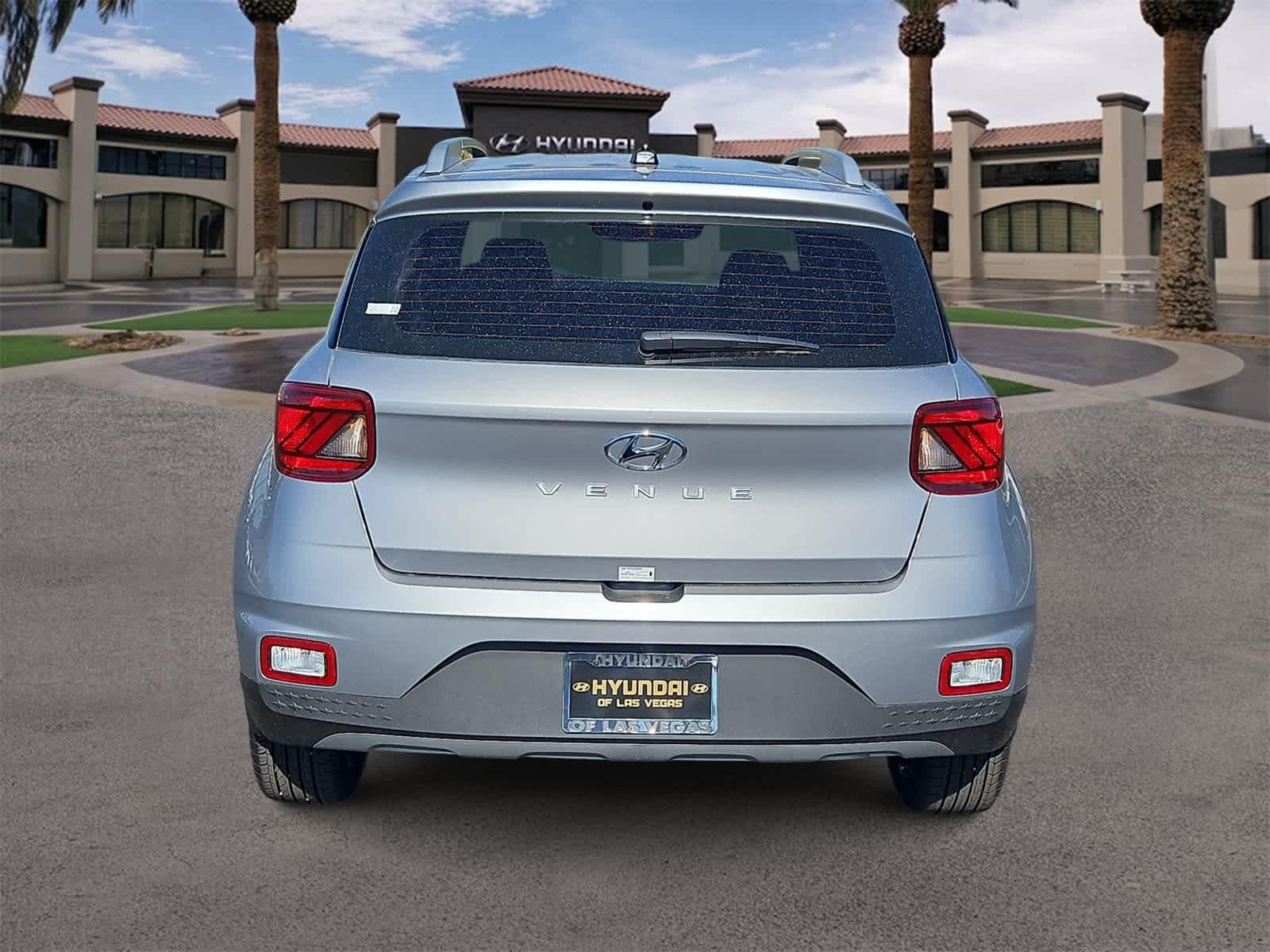 Thumbnail: 2025 Hyundai Venue - 7