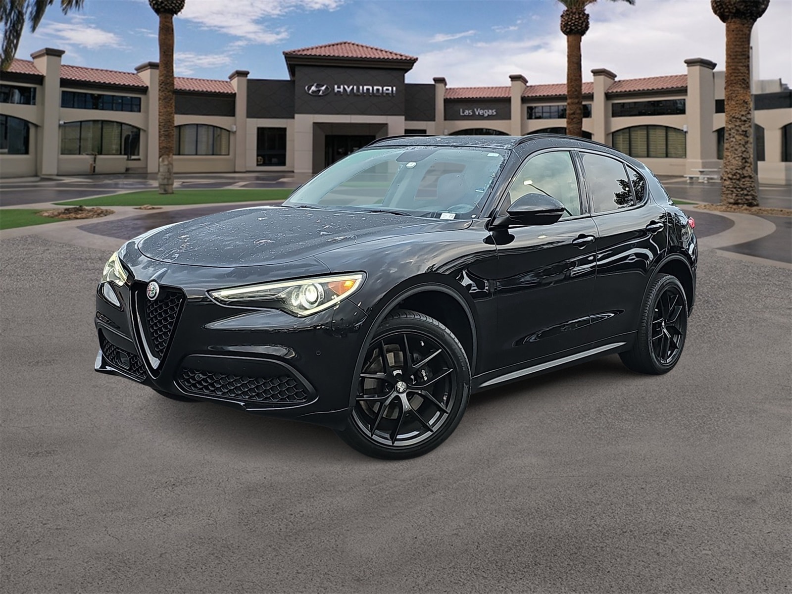 2019 Alfa Romeo Stelvio Base's photo
