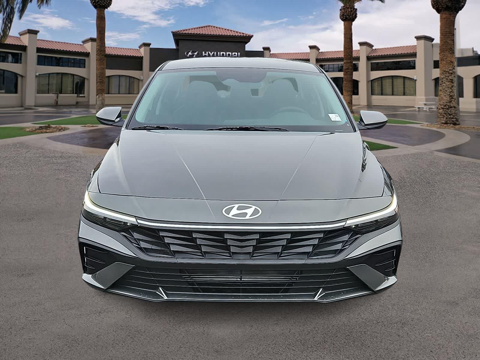 Thumbnail: 2026 Hyundai Elantra - 3
