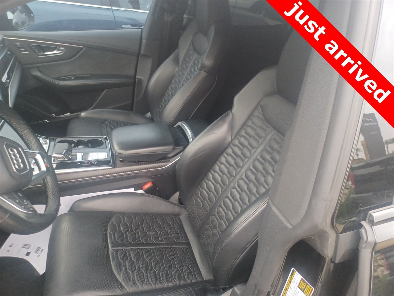 Thumbnail: 2023 Audi RS Q8 - 5