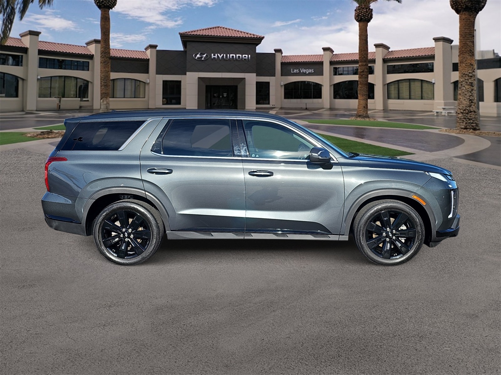 Thumbnail: 2023 Hyundai Palisade - 9