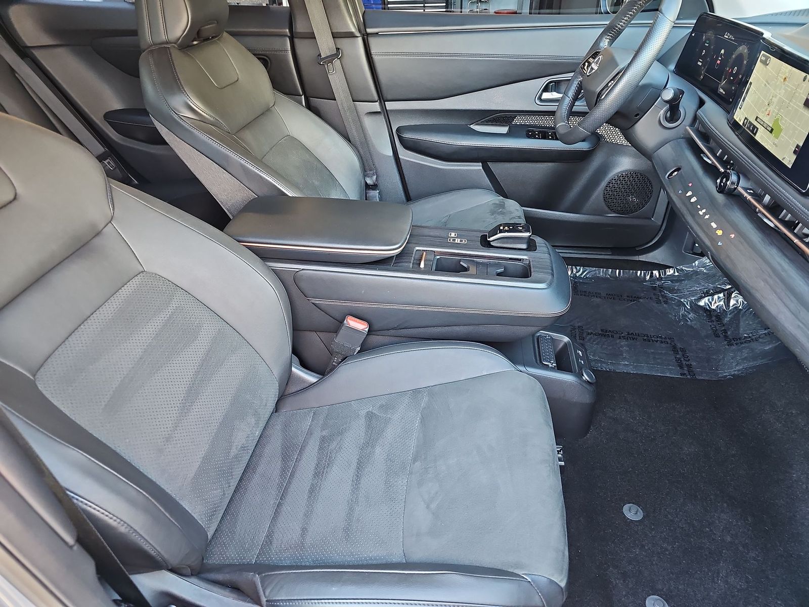 Thumbnail: 2023 Nissan Ariya - 18