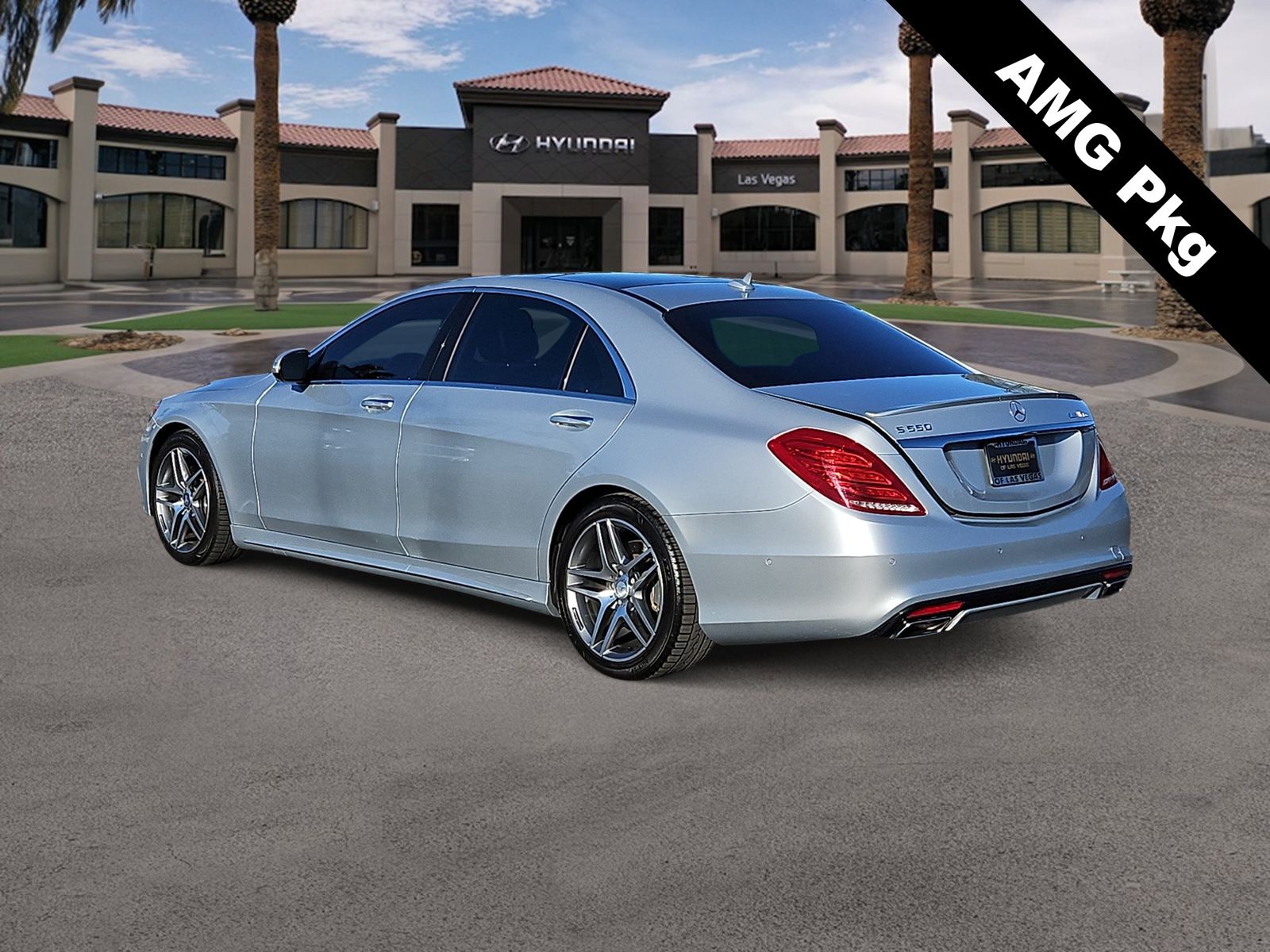 Thumbnail: 2015 Mercedes-Benz S-Class - 6