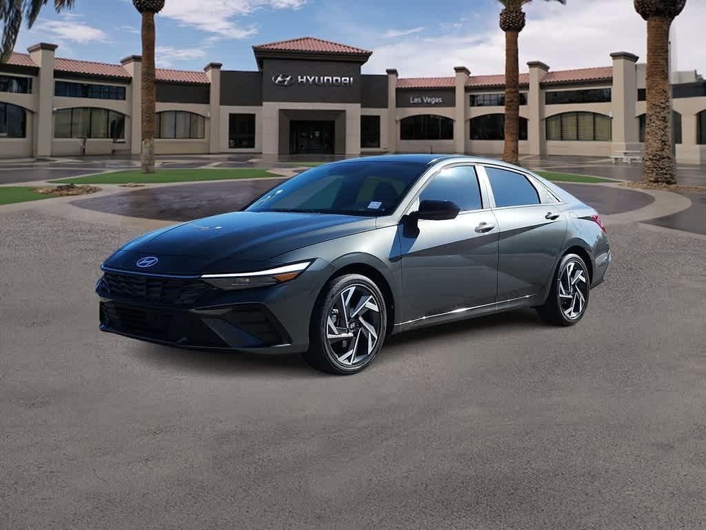 Thumbnail: 2025 Hyundai Elantra - 4