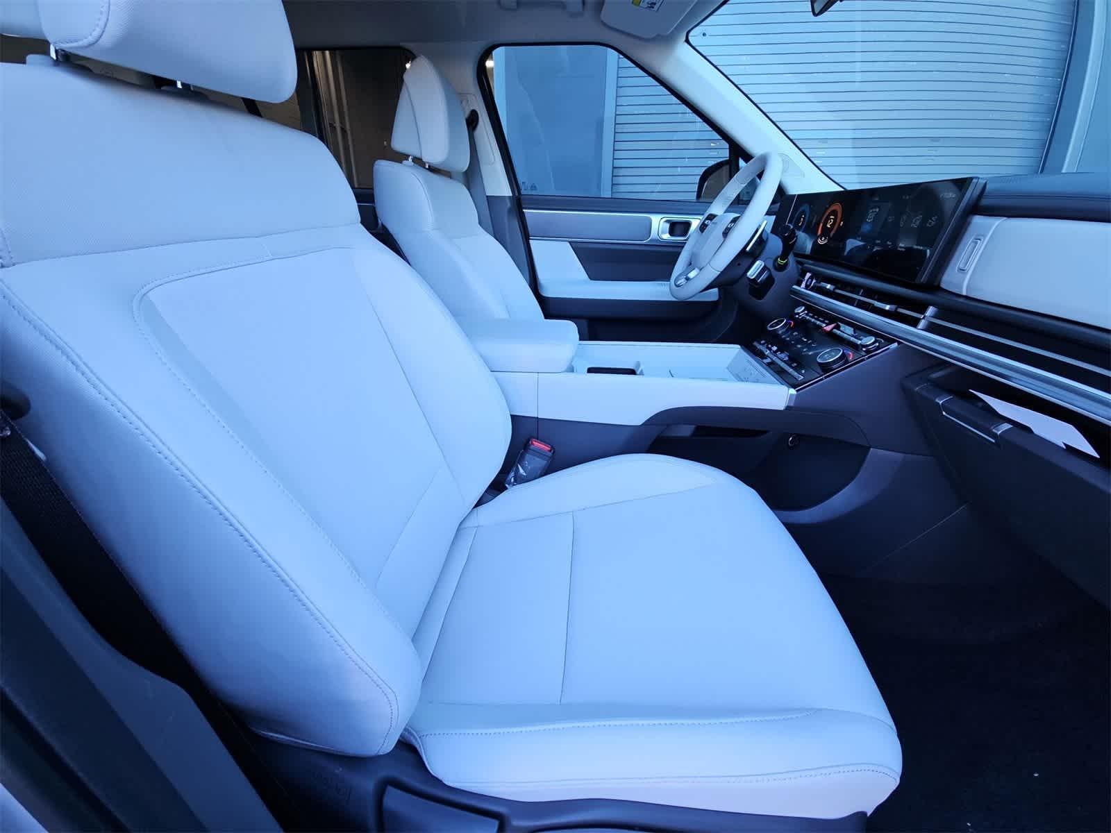 Thumbnail: 2026 Hyundai Santa Fe - 18