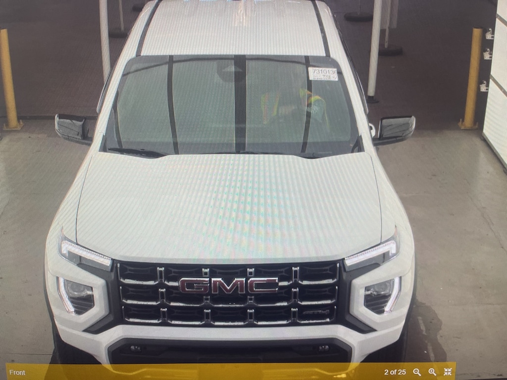 Used 2025 GMC Canyon 4WD AT4 Truck