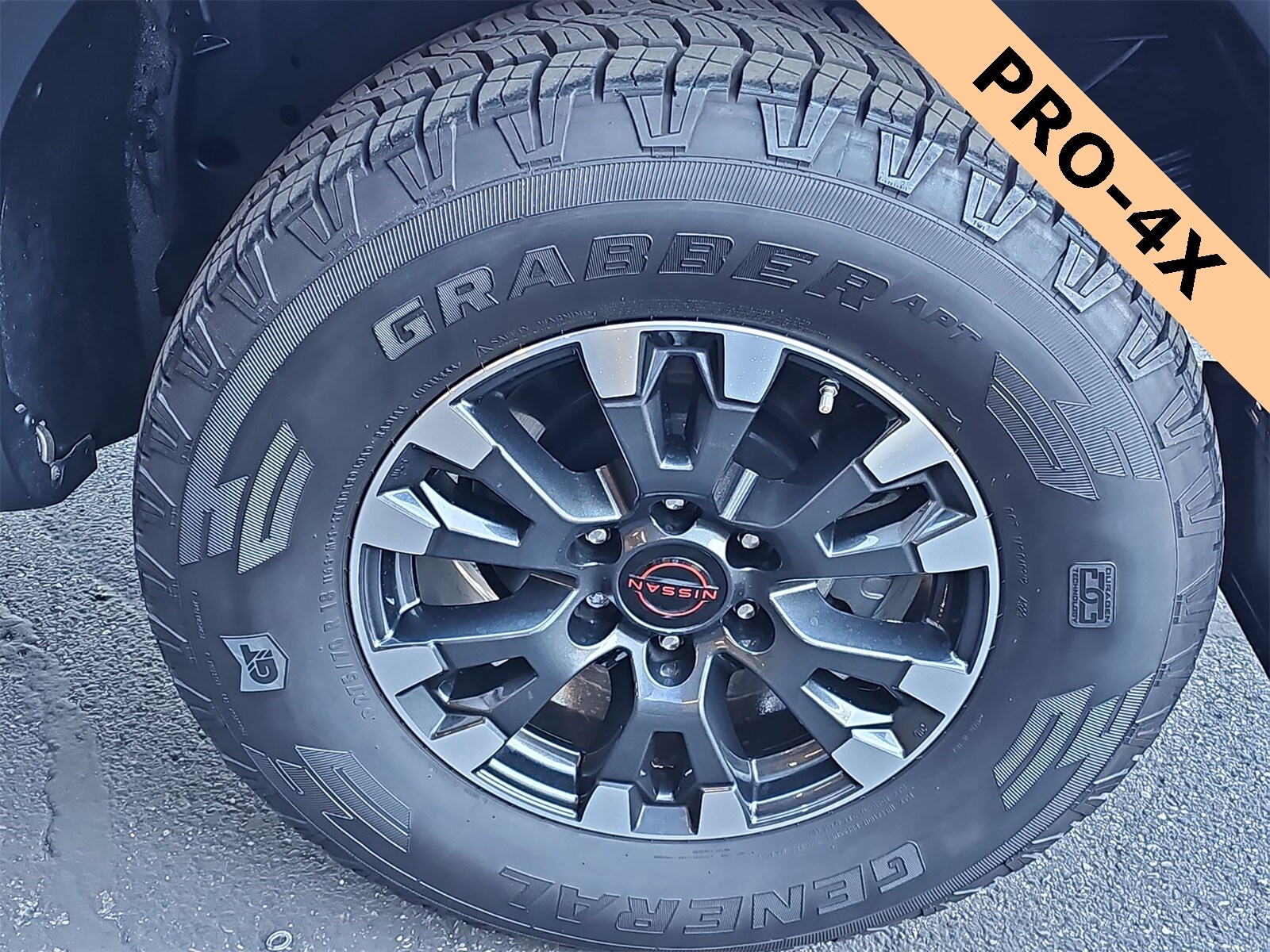 Thumbnail: 2024 Nissan Titan - 12