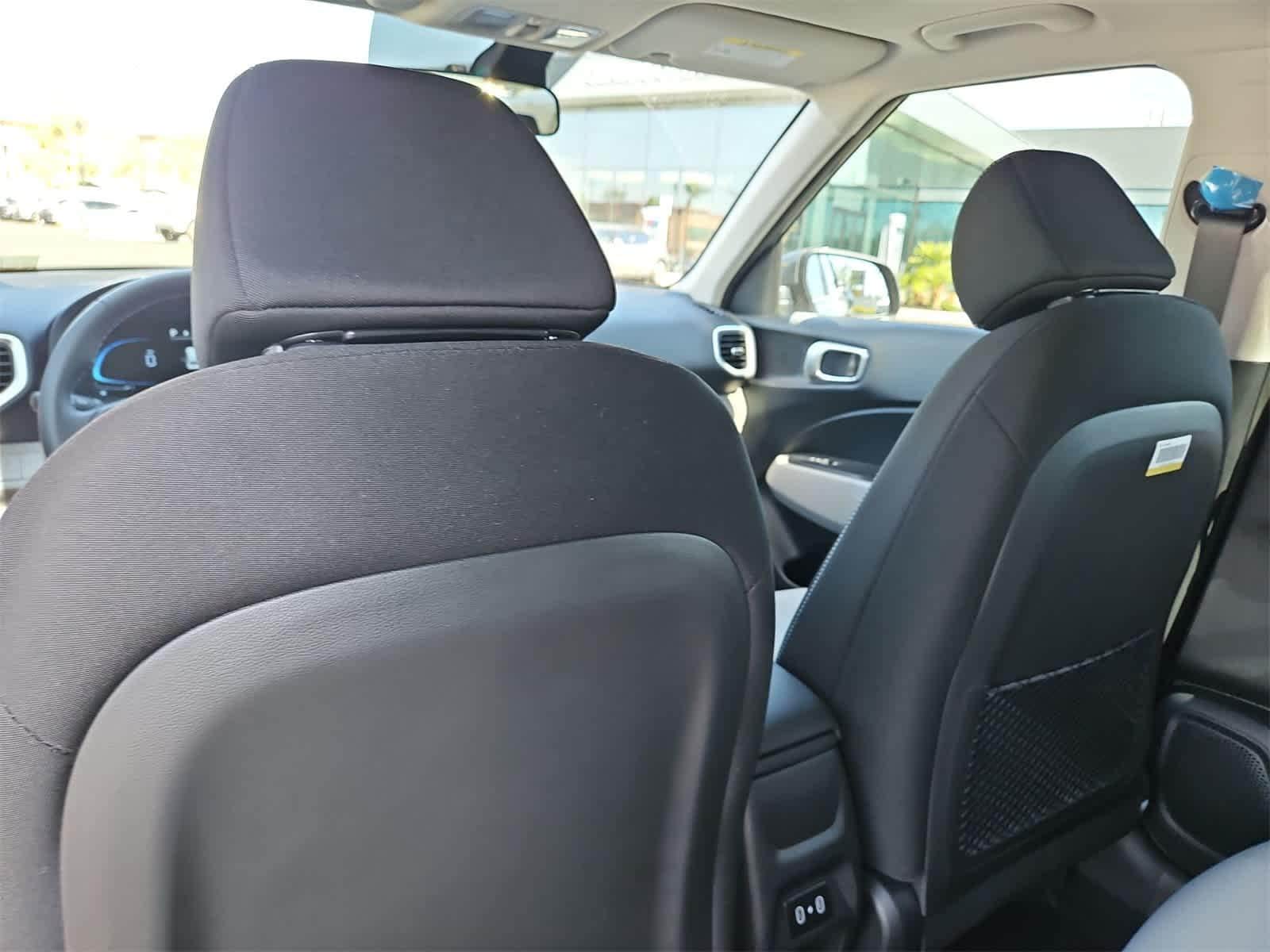 Thumbnail: 2025 Hyundai Venue - 16