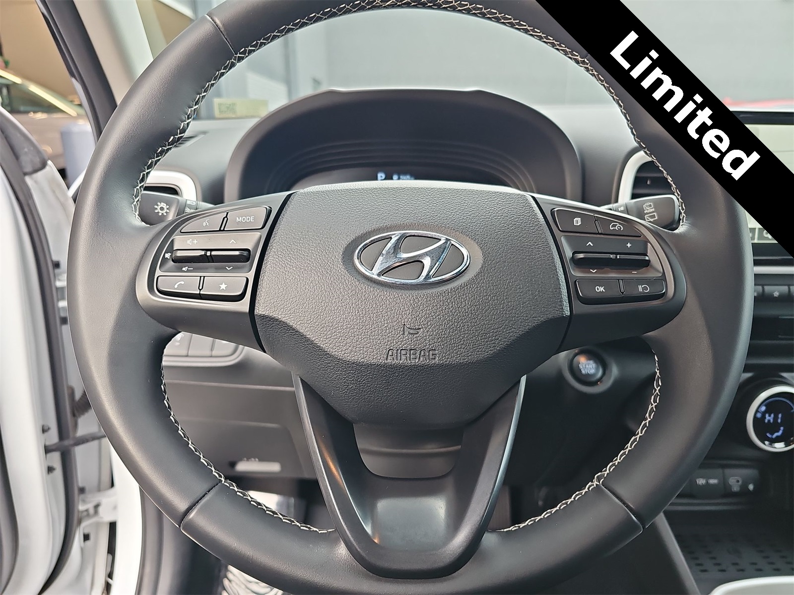 Thumbnail: 2024 Hyundai Venue - 19