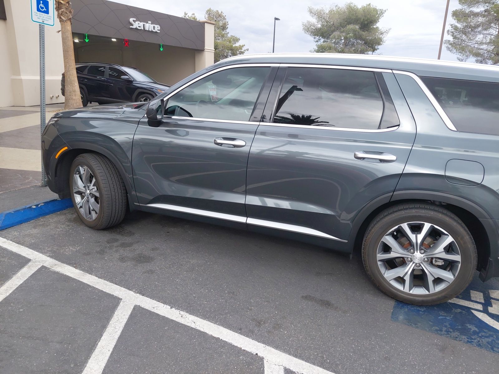 Thumbnail: 2022 Hyundai Palisade - 10