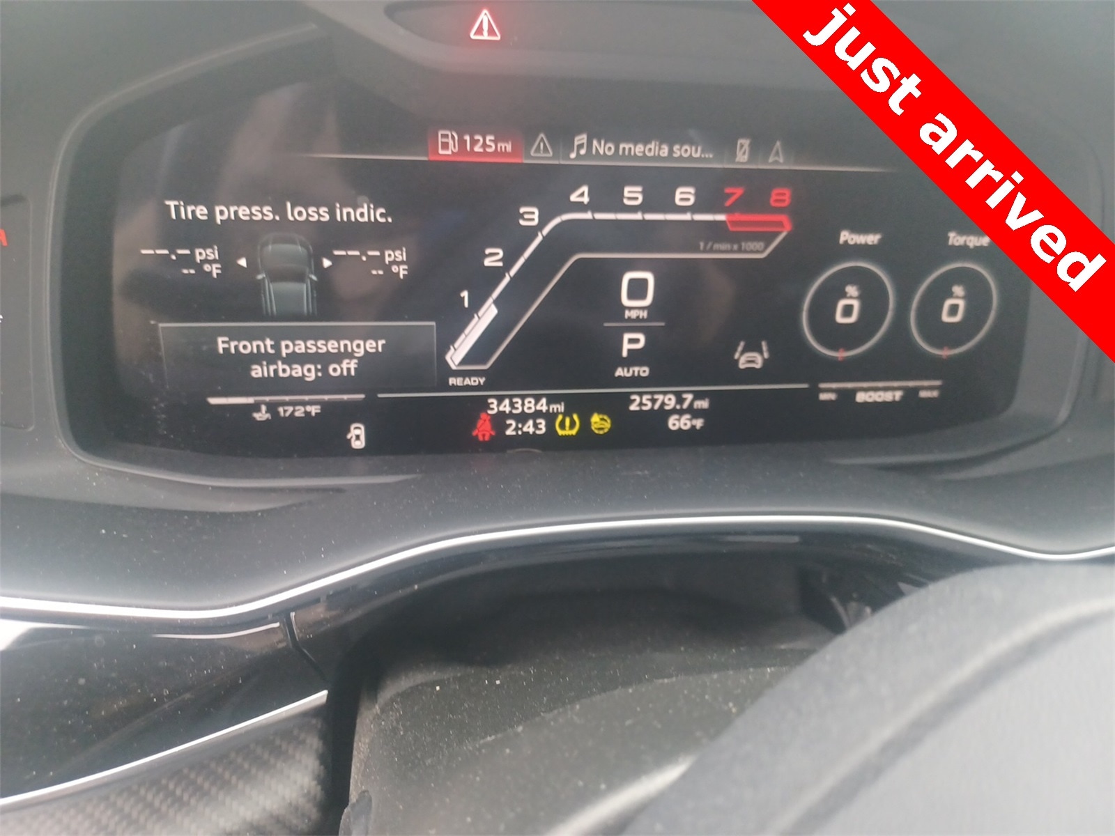 Thumbnail: 2023 Audi RS Q8 - 4