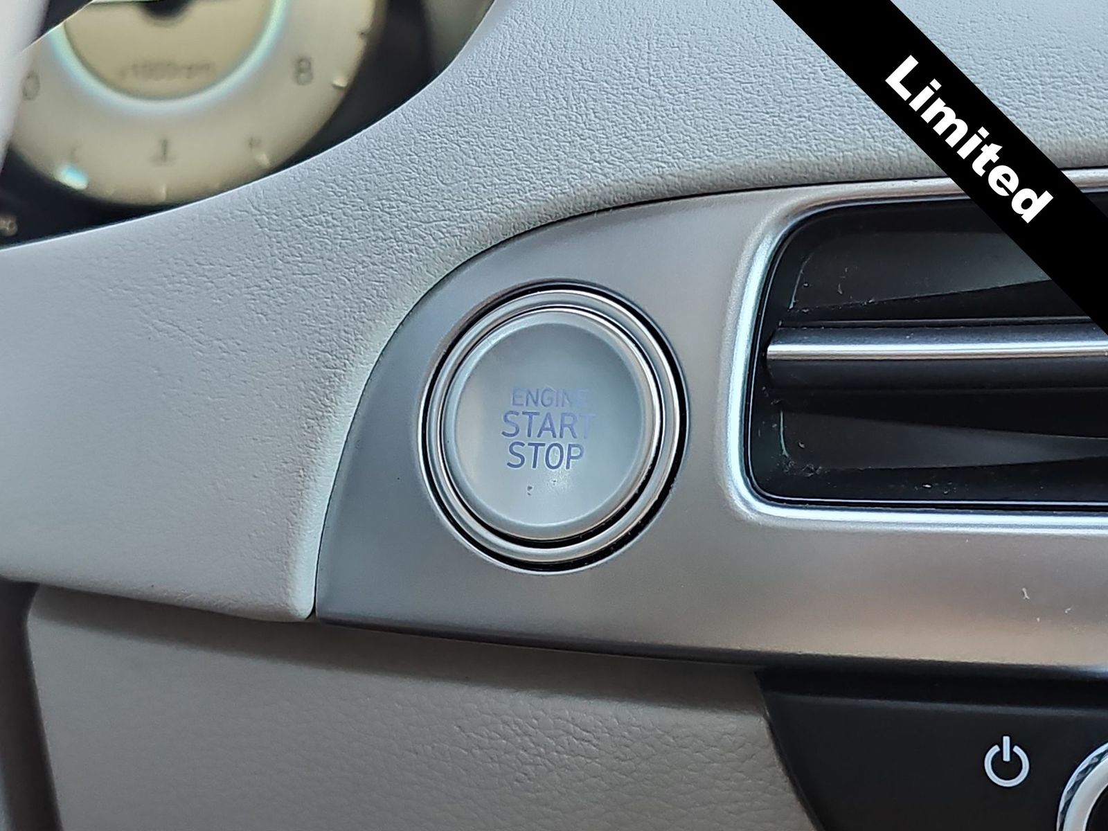 Thumbnail: 2024 Hyundai Palisade - 24