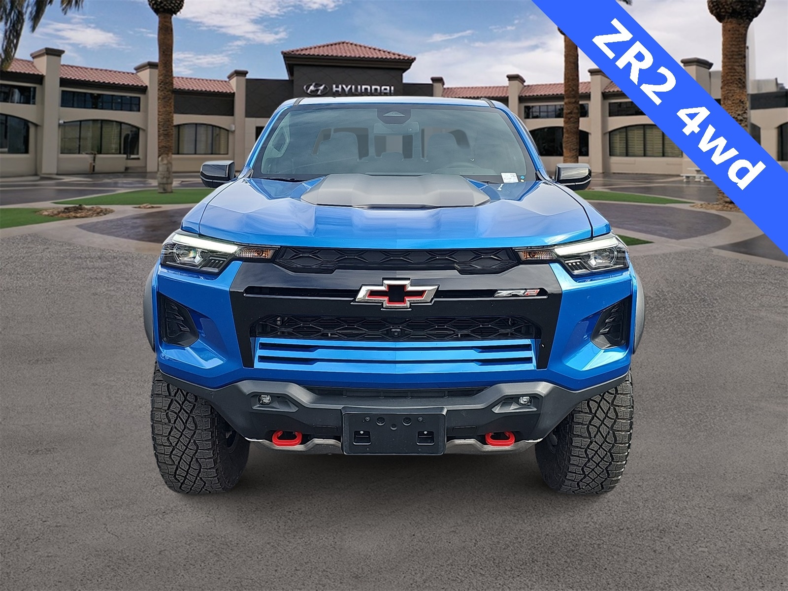 Thumbnail: 2023 Chevrolet Colorado - 3