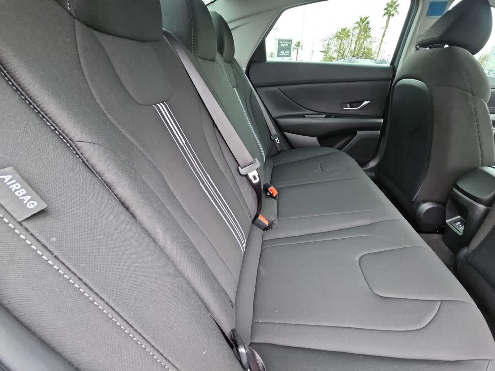 Thumbnail: 2026 Hyundai Elantra - 17