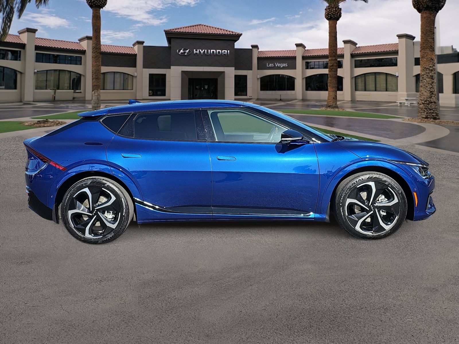 Thumbnail: 2023 Kia EV6 - 9
