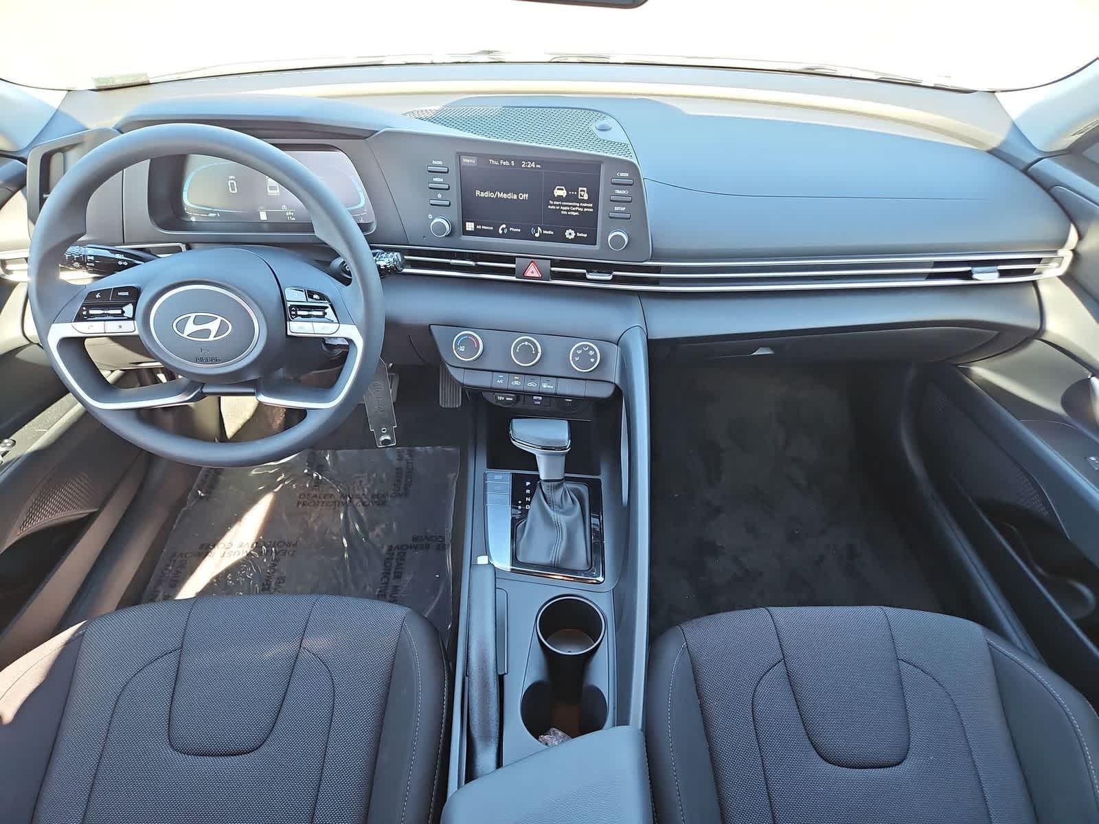 Thumbnail: 2026 Hyundai Elantra - 14