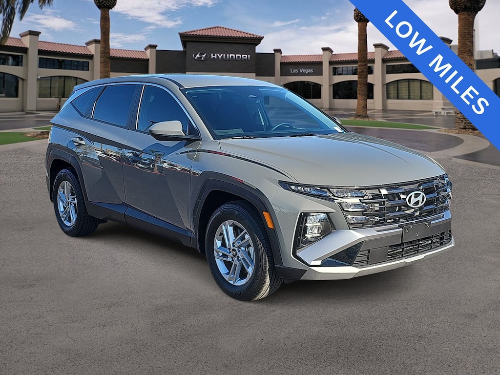 Certified 2025 Hyundai Tucson SE SUV