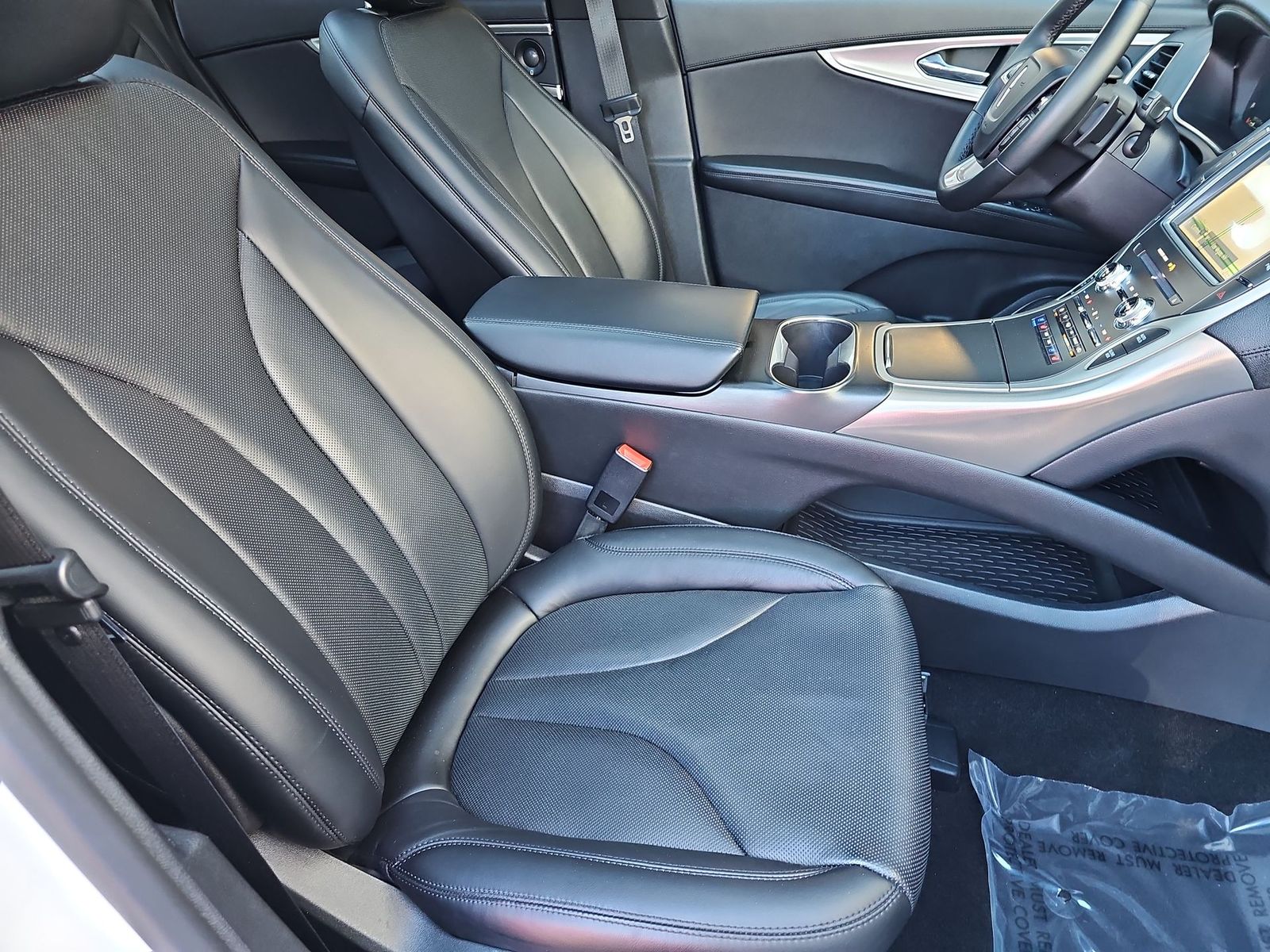 Thumbnail: 2020 Lincoln Nautilus - 18