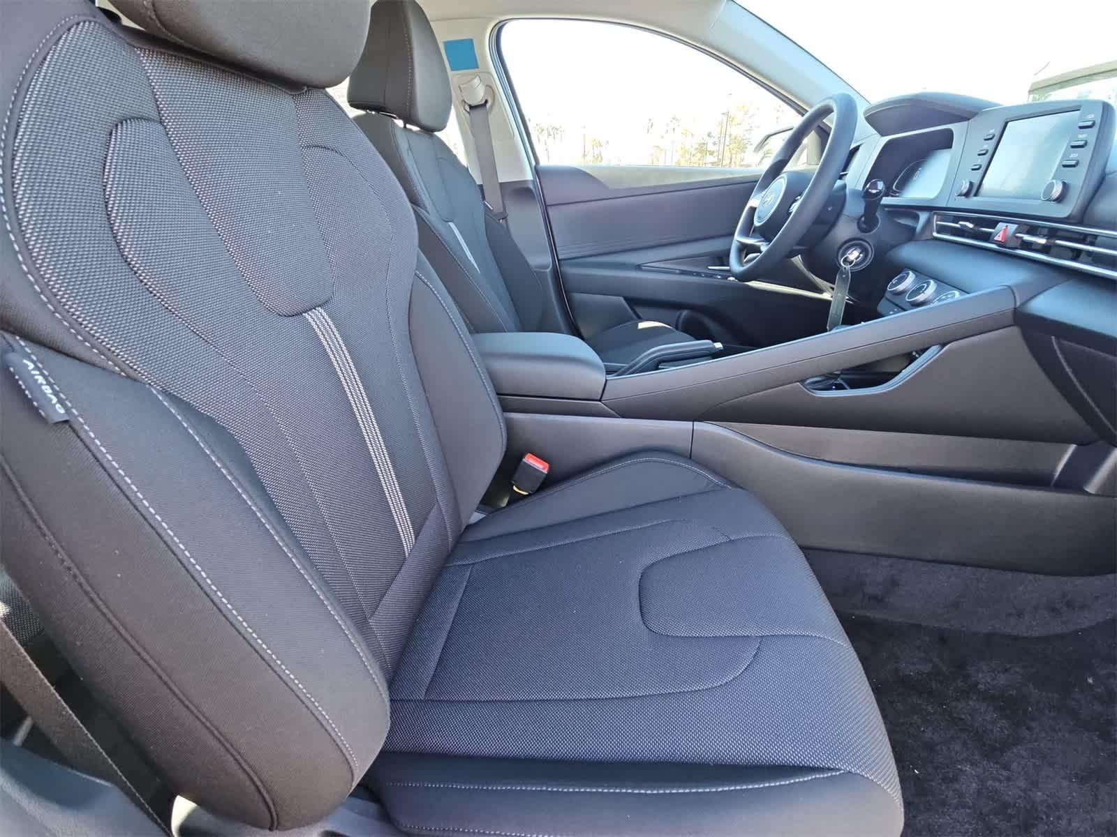 Thumbnail: 2026 Hyundai Elantra - 18