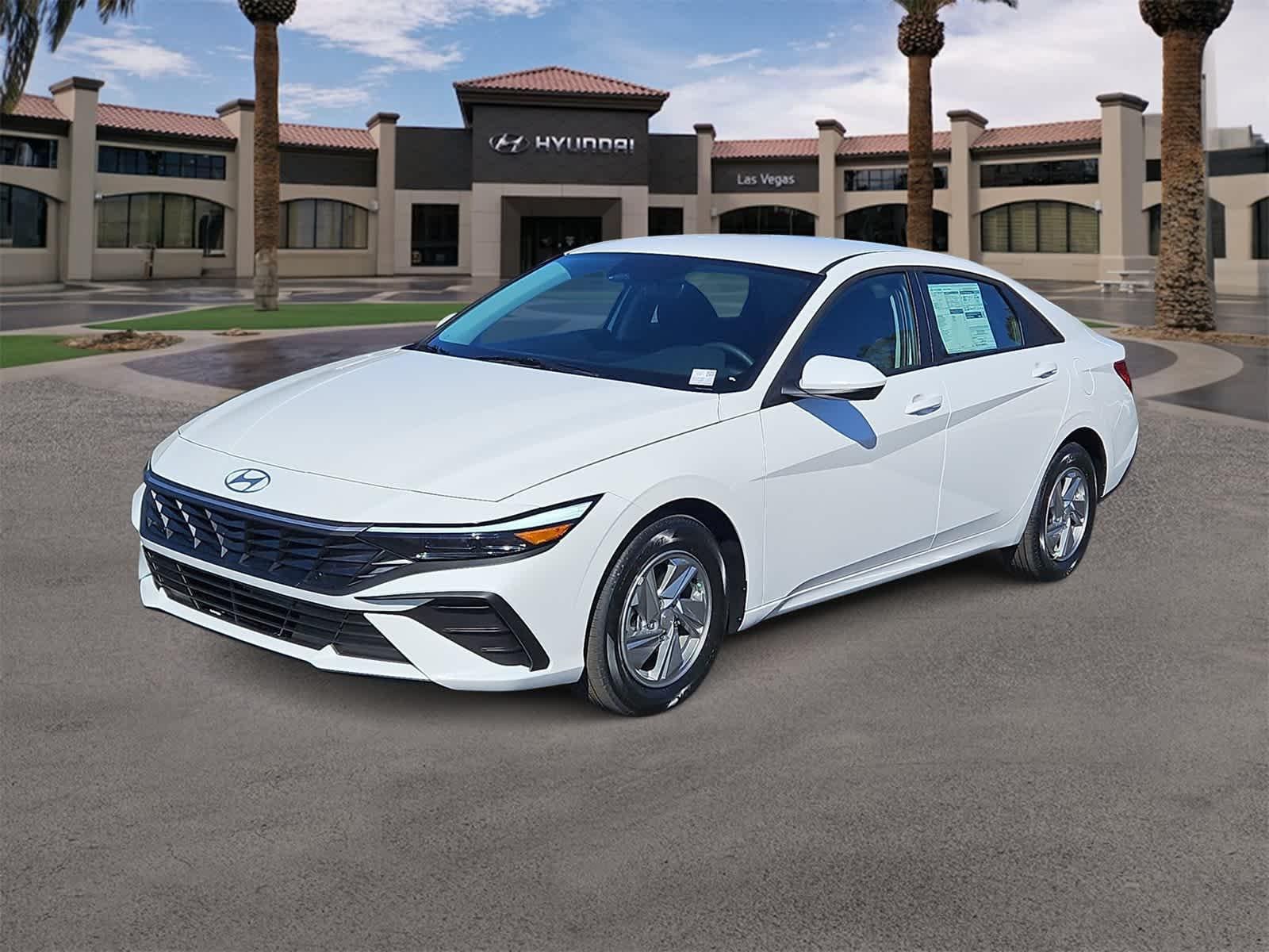 Thumbnail: 2026 Hyundai Elantra - 4