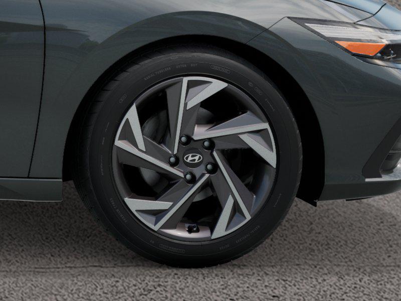 Thumbnail: 2025 Hyundai Elantra - 8