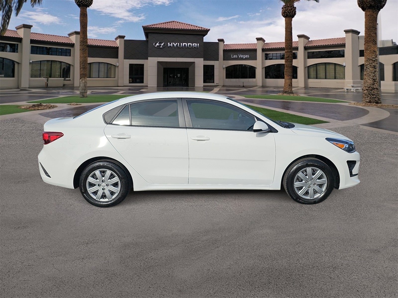 Thumbnail: 2023 Kia Rio - 9