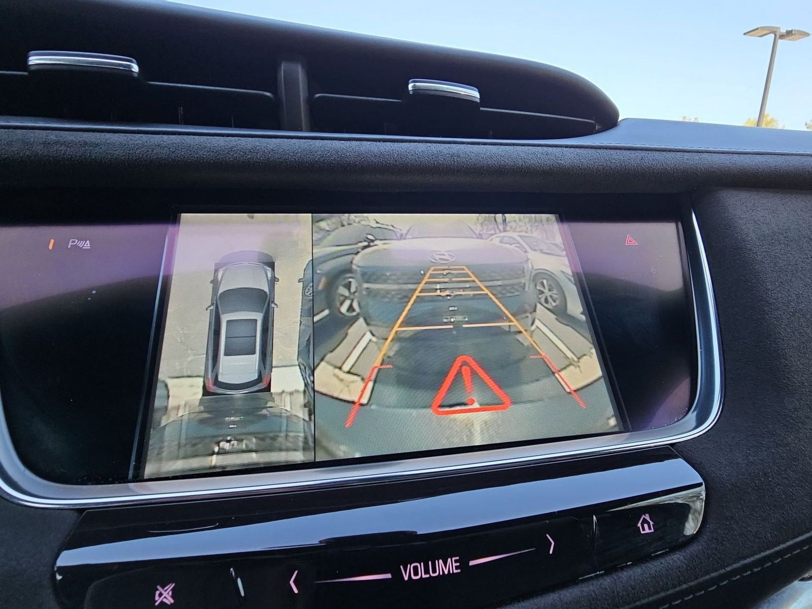 Thumbnail: 2017 Cadillac XT5 - 25