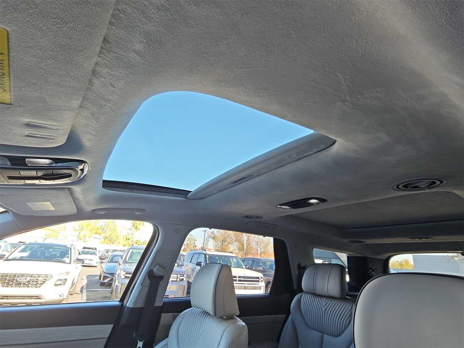 Thumbnail: 2023 Hyundai Palisade - 28