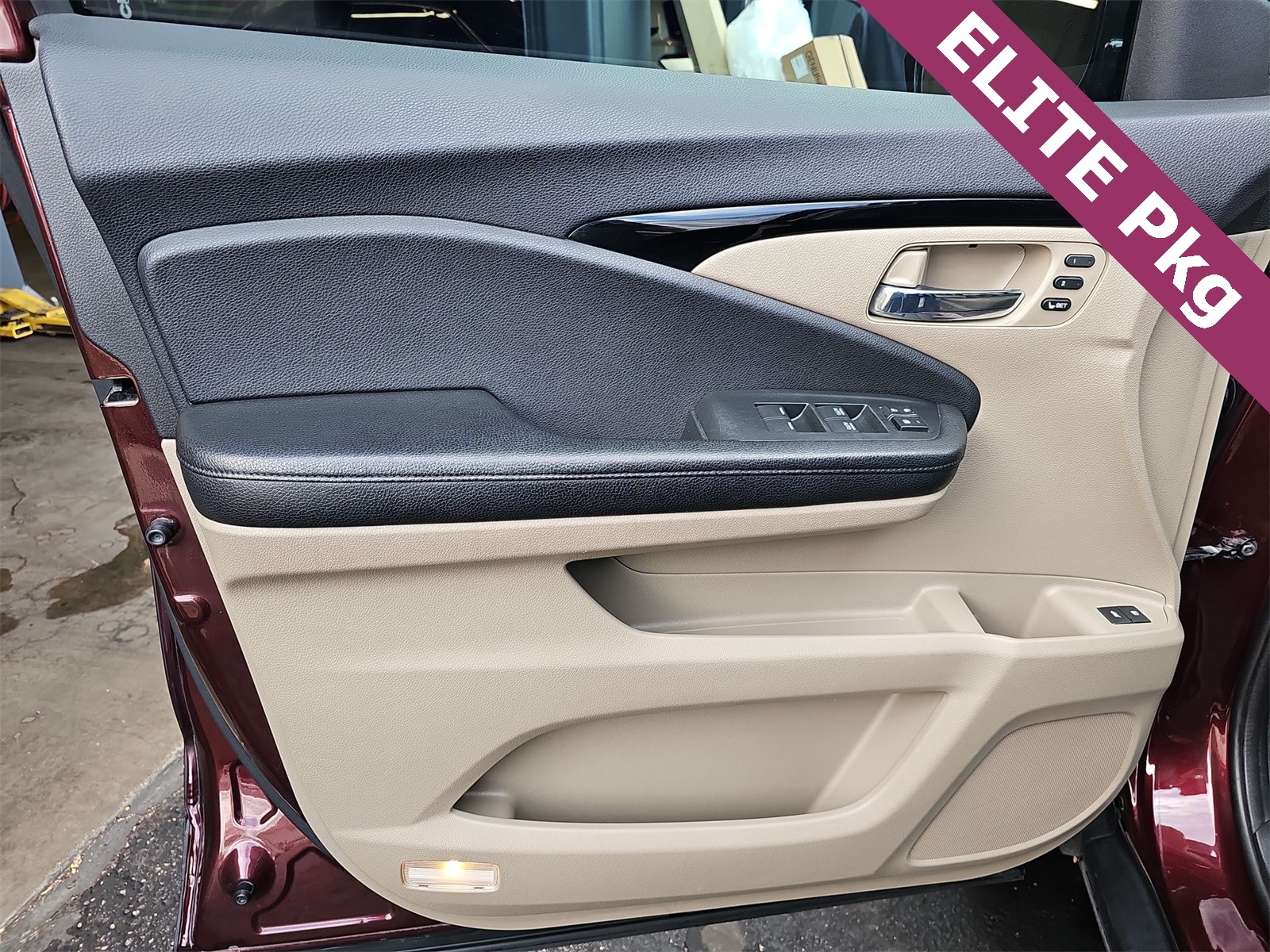 Thumbnail: 2016 Honda Pilot - 28