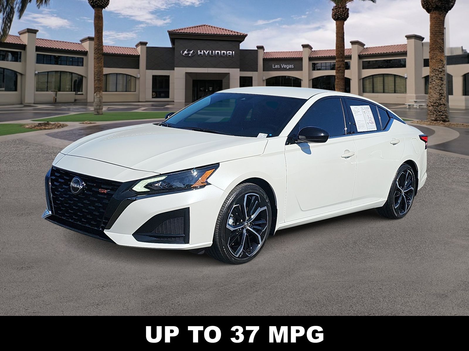 Thumbnail: 2023 Nissan Altima - 4