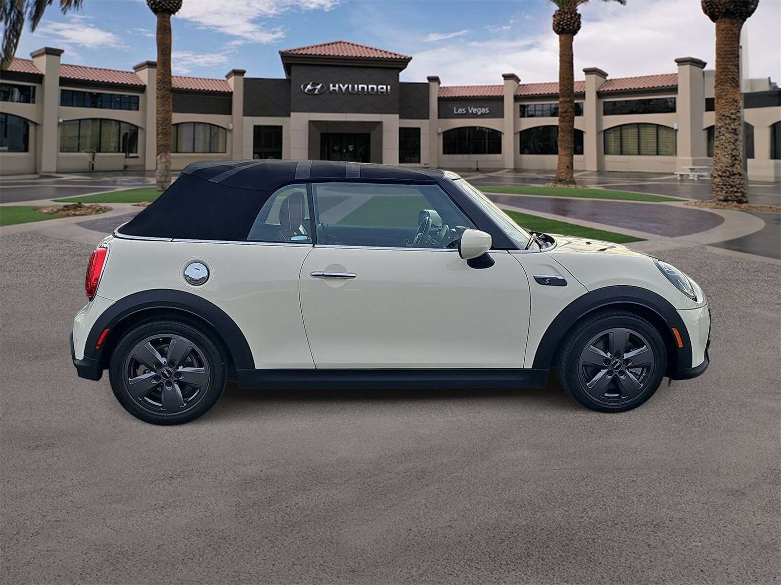 Thumbnail: 2022 MINI Cooper Convertible - 9